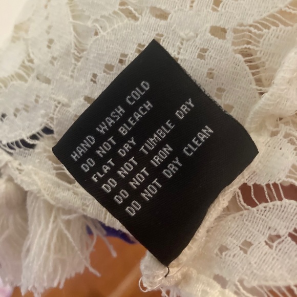 Off-white Infinity Scarf - Picture 3 of 9